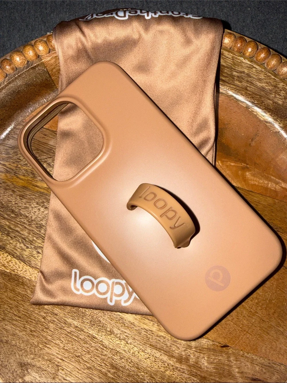 Loopy Case Silicone iPhone 13 Pro Case